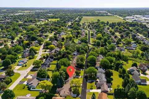 View/Area - 2656 W Sunnyview Rd, Appleton, WI 54914 photo 6 of 9