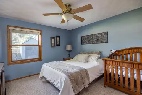 Bedroom - 2656 W Sunnyview Rd, Appleton, WI 54914 photo 2 of 6