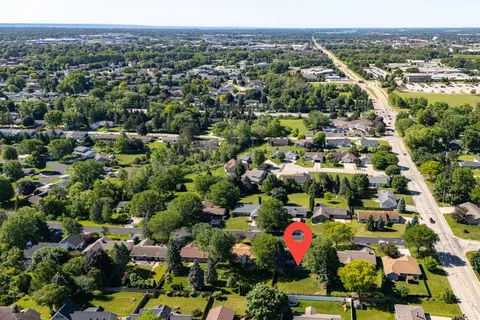 View/Area - 2656 W Sunnyview Rd, Appleton, WI 54914 photo 4 of 9