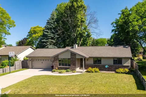 2656 W Sunnyview Rd, Appleton, WI 54914