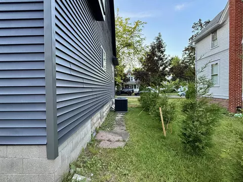Exterior - 200 E Moore St, Berlin, WI 54923 photo 12 of 16