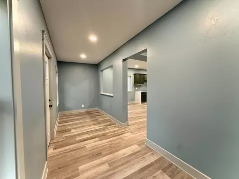 Entry Way - 200 E Moore St, Berlin, WI 54923 photo 1 of 18