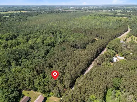 e6889 Guth Road, Weyauwega, WI 54983