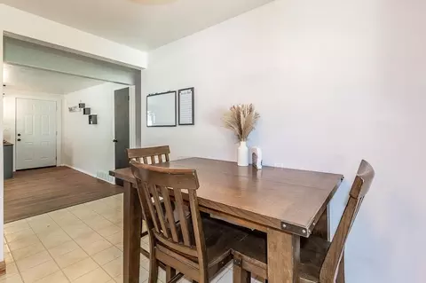 Dining - 527 E Wilson Ave, Appleton, WI 54915 photo 2 of 2