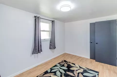 Bedroom - 527 E Wilson Ave, Appleton, WI 54915 photo 4 of 7