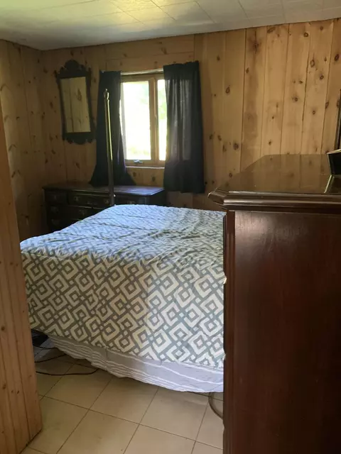 Bedroom - w12226 Bow String Drive, Hancock, WI 54943 photo 3 of 3