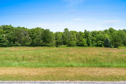 Lefevre Lane, Casco, WI 54205