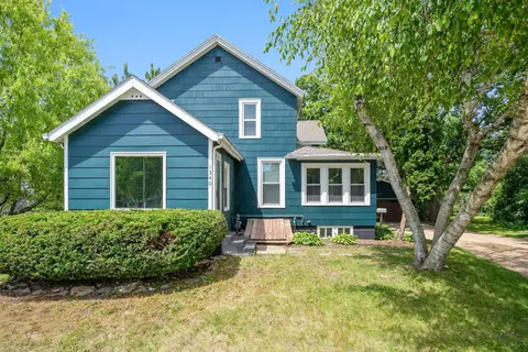 1340 Cambridge Ave, Oshkosh, WI 54902