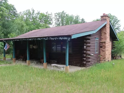 n7255 24th Lane, Waupaca, WI 54981
