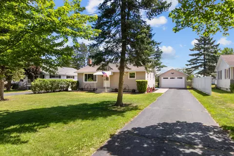 510 N Fulton St, Princeton, WI 54968