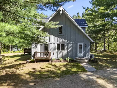 Exterior - n6841 Devils Lake Road, Crivitz, WI 54114 photo 5 of 17
