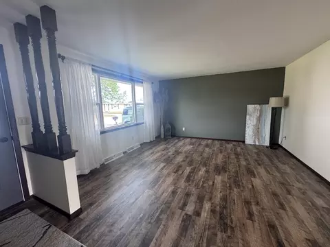 Living - 2704 N David St, Appleton, WI 54914 photo 1 of 3