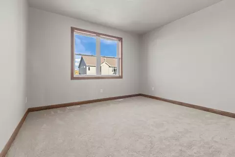 Bedroom - 266 E Sweetwater Way, Appleton, WI 54913 photo 6 of 10