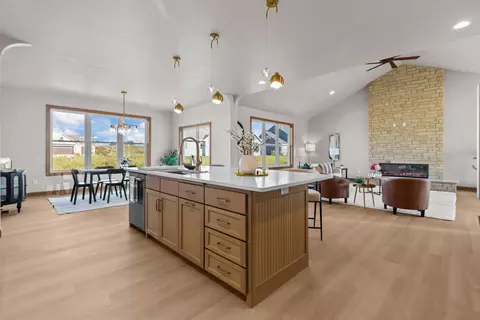 Kitchen - 266 E Sweetwater Way, Appleton, WI 54913 photo 1 of 16
