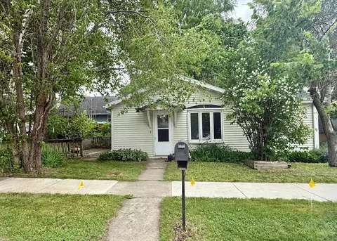 2056 Newberry Ave, Green Bay, WI 54302