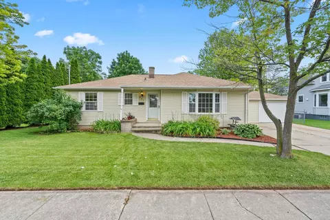841 Sheboygan St, Menasha, WI 54952