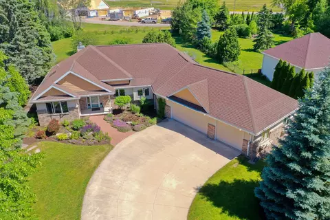 View/Area - 1900 E Orchard Blossom Dr, Appleton, WI 54915 photo 1 of 12