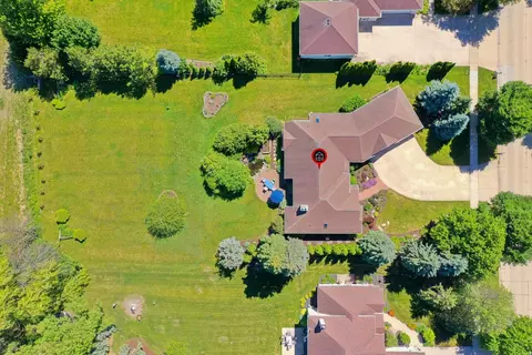 View/Area - 1900 E Orchard Blossom Dr, Appleton, WI 54915 photo 4 of 12