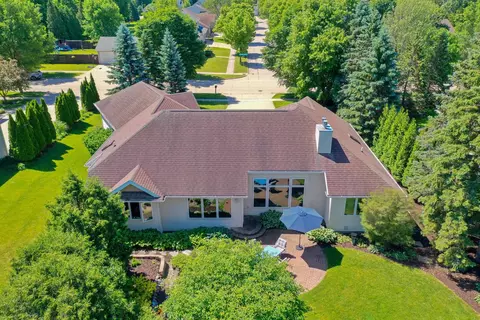 View/Area - 1900 E Orchard Blossom Dr, Appleton, WI 54915 photo 2 of 12