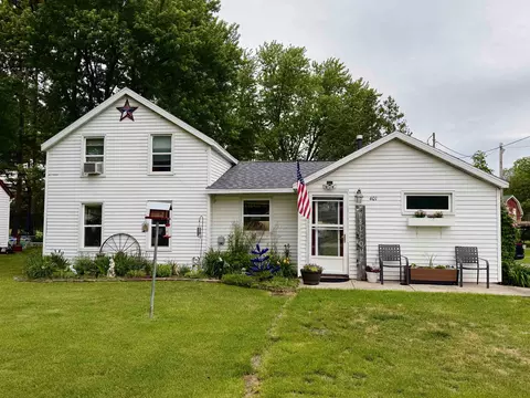 401 Canal St, Princeton, WI 54968