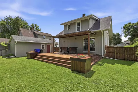 Exterior - 1126 W Harris St, Appleton, WI 54914 photo 4 of 9