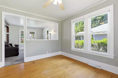 Living - 1126 W Harris St, Appleton, WI 54914 photo 2 of 3