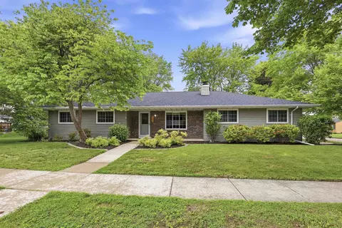 2900 E Lourdes Dr, Appleton, WI 54915