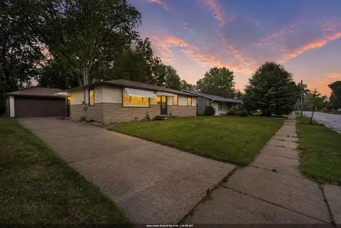 962 Coppens Rd, Green Bay, WI 54303