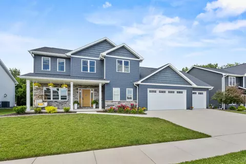 w6018 Ryford Street, Menasha, WI 54952