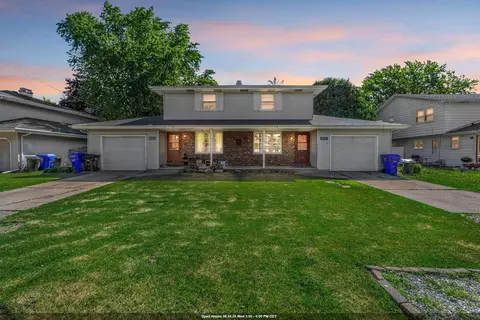 706 N Hawthorne Dr, Appleton, WI 54915