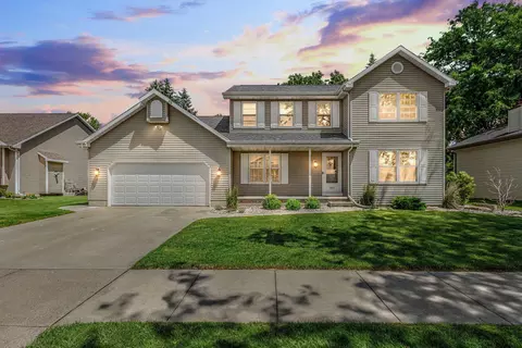 1012 Pendleton Rd, Neenah, WI 54956