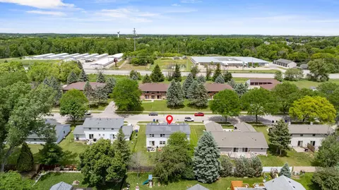 View/Area - 1633 W Weiland Ln, Appleton, WI 54914 photo 7 of 9