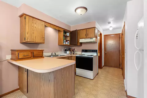 Kitchen - 1633 W Weiland Ln, Appleton, WI 54914 photo 1 of 5