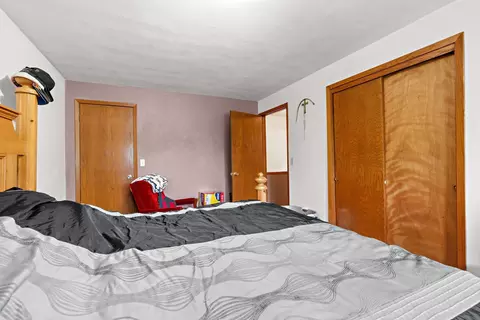 Bedroom - 1633 W Weiland Ln, Appleton, WI 54914 photo 8 of 8