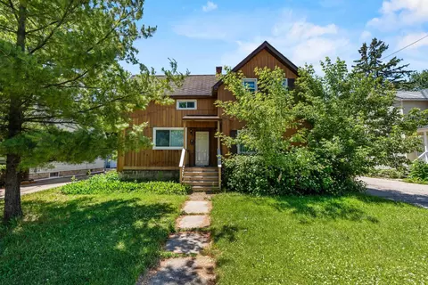 1427 W College Ave, Appleton, WI 54914