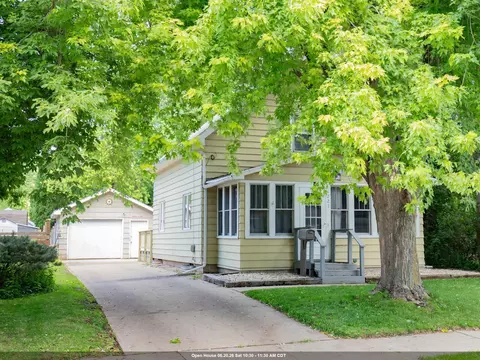 1223 Grove St, Oshkosh, WI 54901