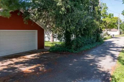 Exterior - 199 E Park Ave, Berlin, WI 54923 photo 6 of 14