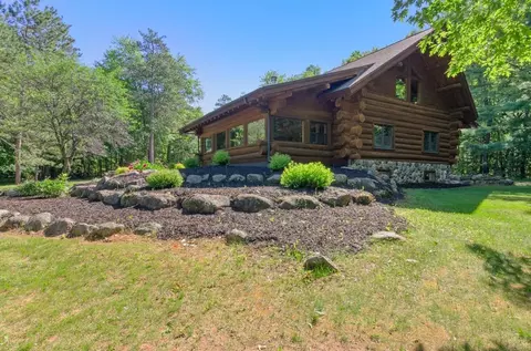 Exterior - 6046 E Stiles Tower Rd, Abrams, WI 54101 photo 8 of 19