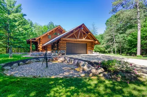 Exterior - 6046 E Stiles Tower Rd, Abrams, WI 54101 photo 11 of 19