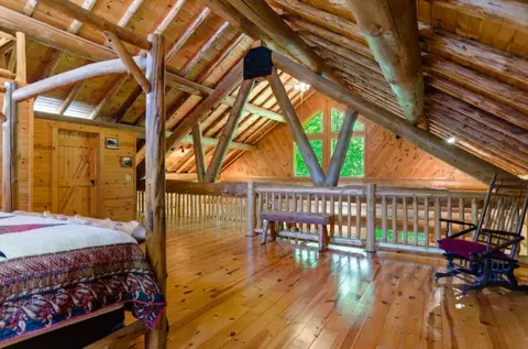 Bedroom - 6046 E Stiles Tower Rd, Abrams, WI 54101 photo 6 of 9