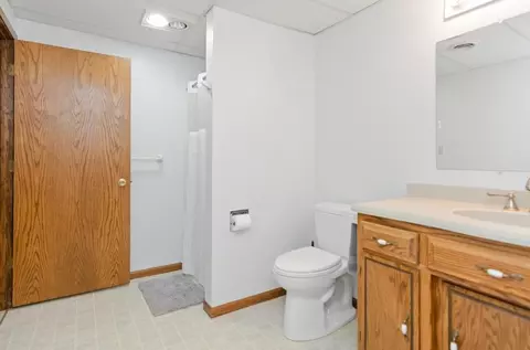 Bath - 6046 E Stiles Tower Rd, Abrams, WI 54101 photo 6 of 6