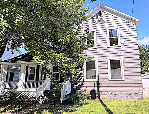 1730 N Oneida St, Appleton, WI 54911