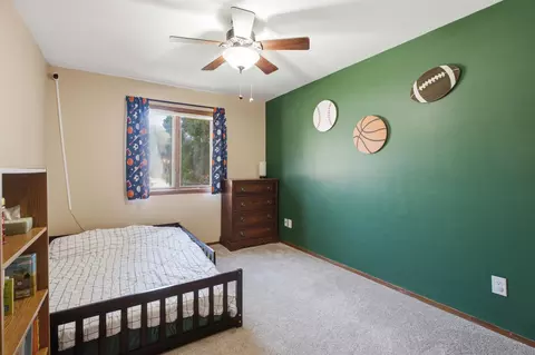 Bedroom - 2025 W Harvest Dr, Appleton, WI 54914 photo 5 of 6