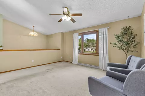 Living - n469 Mayflower Road, Appleton, WI 54914 photo 4 of 7