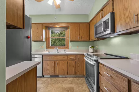 Kitchen - n469 Mayflower Road, Appleton, WI 54914 photo 1 of 4
