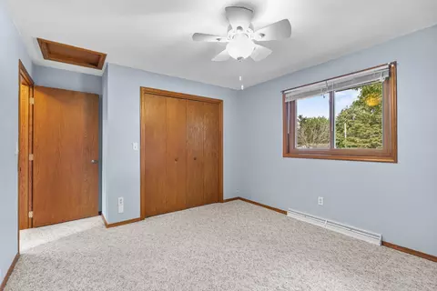 Bedroom - n469 Mayflower Road, Appleton, WI 54914 photo 5 of 8