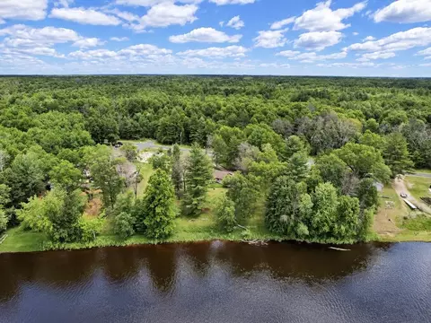 View/Area - n2725 River Drive, Wallace, MI 49893 photo 2 of 5