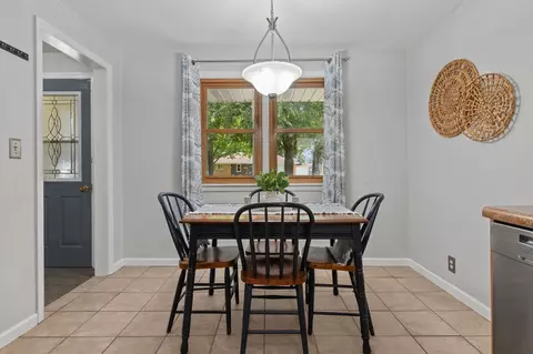 Dining - 2213 N Bennett St, Appleton, WI 54914 photo 1 of 1