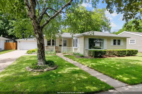 2213 N Bennett St, Appleton, WI 54914