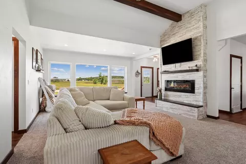 22319 Boxwood Rd, Brillion, WI 54110